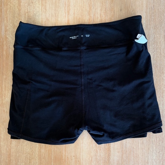 Old Navy Powersoft Skort - Picture 4 of 6